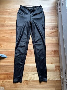 Victoria's Secret Black High-Waist Leggings